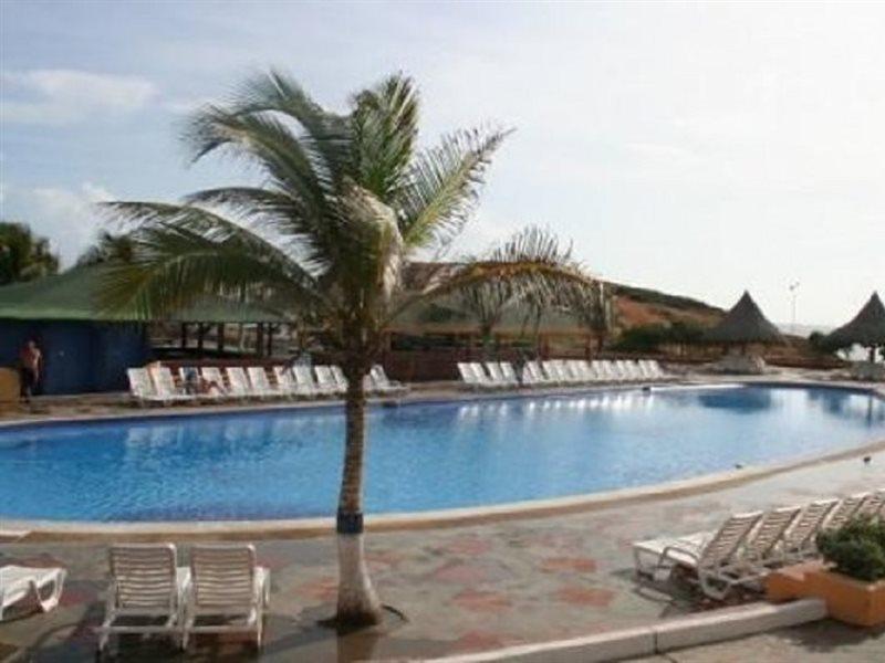 Готель Portofino Complex Playa El Agua Екстер'єр фото
