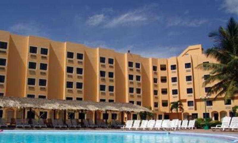 Готель Portofino Complex Playa El Agua Екстер'єр фото