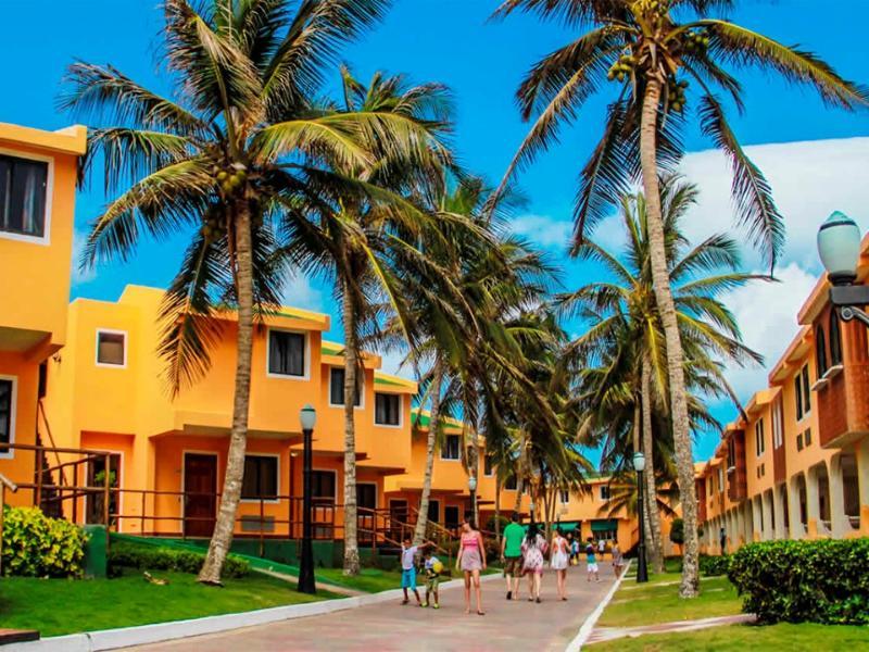 Готель Portofino Complex Playa El Agua Екстер'єр фото
