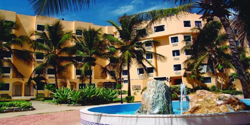 Готель Portofino Complex Playa El Agua Екстер'єр фото
